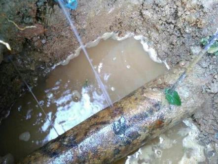 鹤城楼顶漏水维修公司分享下漏水检测的原理